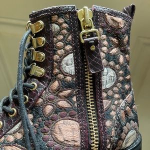 Alice + Olivia Jacquard Boots